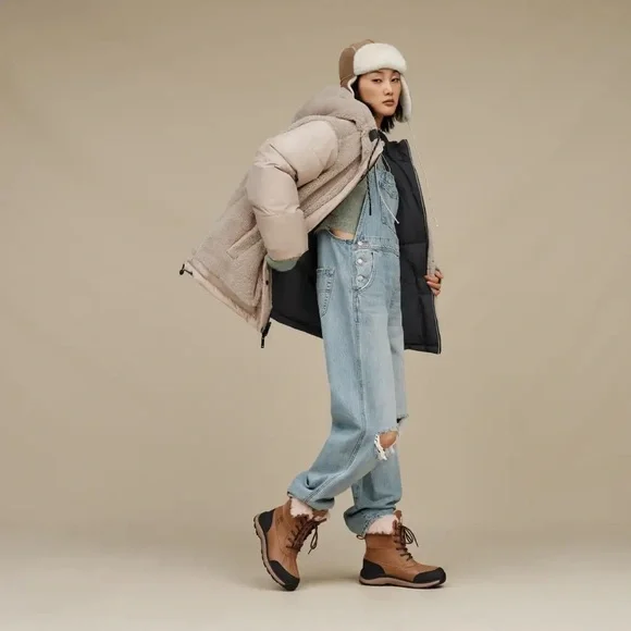 NEW UGG SHASTA DOWN PUFFER JACKET 2.0 Size XS - Picture 4 of 11